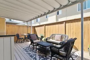 2400 Elden, Costa Mesa, CA 92627 - Photo 16