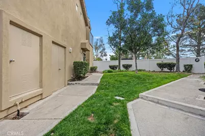 28464 Klondike, Lake Forest, CA 92679 - Photo 4