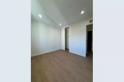 2511 W Sunflower #F11, Santa Ana, CA 92704 - Photo 12