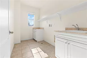 2873 E Via Terrano, Ontario, CA 91764 - Photo 22