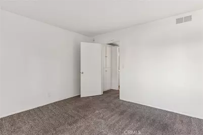 576 N Bellflower #233, Long Beach, CA 90814 - Photo 10