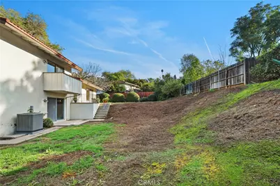 1194 Lyndhurst Drive, Riverside, CA 92506 - Photo 10