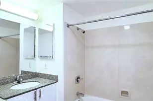 989 Webster St, Oakland, CA 94607 - Photo 26