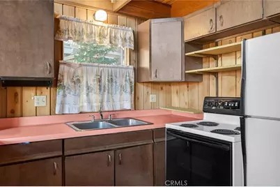 845 Villa Grove, Big Bear City, CA 92314 - Photo 10
