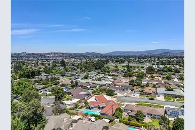 994 N Cleveland Street, Orange, CA 92867 - Photo 52