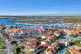 16425 Martin Ln, Huntington Beach, CA 92649 - Photo 22