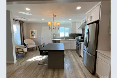 17091 B Lane, Huntington Beach, CA 92647 - Photo 4