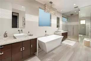 29 W Neapolitan, Long Beach, CA 90803 - Photo 18