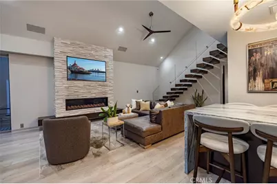 29 W Neapolitan, Long Beach, CA 90803 - Photo 8