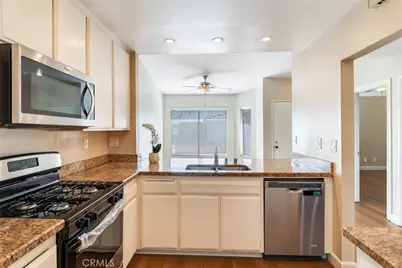 883 Tangerine, Corona, CA 92879 - Photo 6