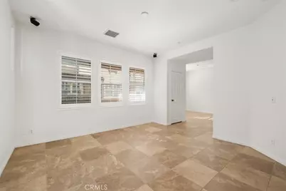 76 Dovetail, Irvine, CA 92603 - Photo 4