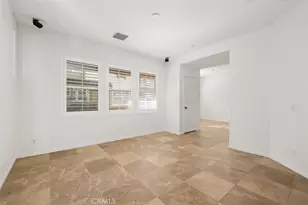 76 Dovetail, Irvine, CA 92603 - Photo 4