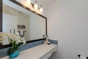 20319 Gardenia, Huntington Beach, CA 92646 - Photo 8