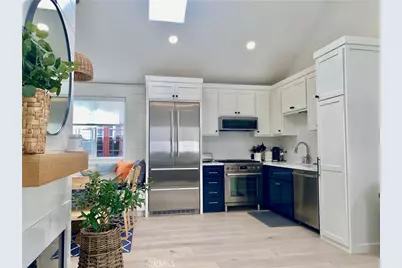 212 1/2 Garnet, Newport Beach, CA 92662 - Photo 4