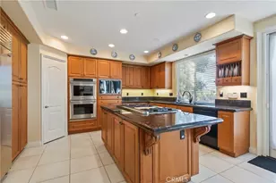 27 Vista Sole, Dana Point, CA 92629 - Photo 2