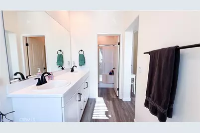 30383 Town Square, Menifee, CA 92584 - Photo 60