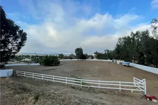 25452 Edna, Murrieta, CA 92562 - Photo 46