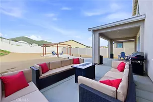 24942 Whispering, Menifee, CA 92584 - Photo 12