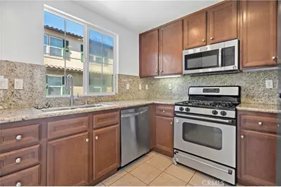 68 Dovetail, Irvine, CA 92603 - Photo 16