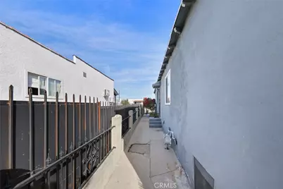 758 E 94th, Los Angeles, CA 90002 - Photo 30