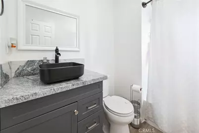 758 E 94th, Los Angeles, CA 90002 - Photo 16