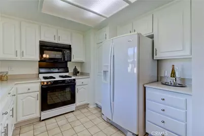 8566 Sierra #911-D, Huntington Beach, CA 92646 - Photo 12