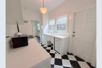 2428 S Dunsmuir, Los Angeles, CA 90016 - Photo 16