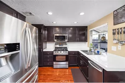 10950 Glenoaks Drive, Rancho Cucamonga, CA 91730 - Photo 8