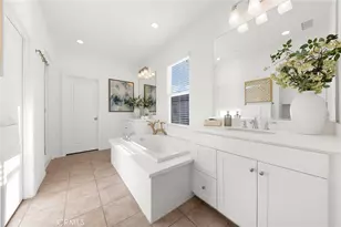 112 Velvetleaf, Irvine, CA 92620 - Photo 32