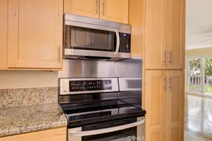 2402 Via Mariposa W, Laguna Woods, CA 92637 - Photo 18