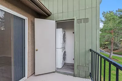 2576 Avenida Del Vista #204, Corona, CA 92882 - Photo 22