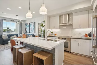 127 N First Avenue, Upland, CA 91786 - Photo 4