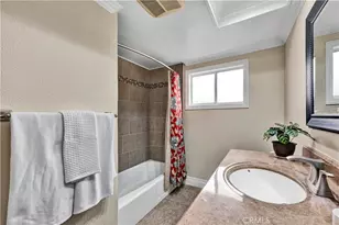 14611 Oak Ave, Irvine, CA 92606 - Photo 18