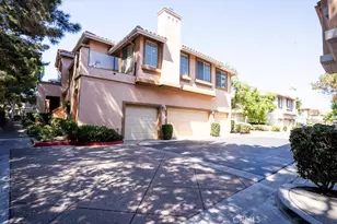 800 Solvay Aisle, Irvine, CA 92606 - Photo 2