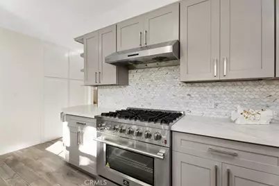 3030 San Juan Dr, Fullerton, CA 92835 - Photo 8