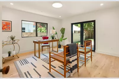 11911 Hartsook, Valley Village, CA 91607 - Photo 30