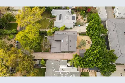 11911 Hartsook, Valley Village, CA 91607 - Photo 68