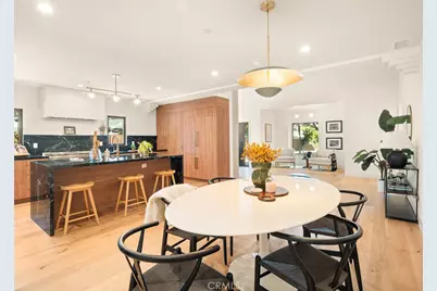 11911 Hartsook, Valley Village, CA 91607 - Photo 4