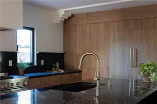 11911 Hartsook, Valley Village, CA 91607 - Photo 10