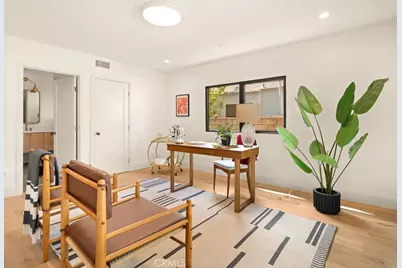 11911 Hartsook, Valley Village, CA 91607 - Photo 38