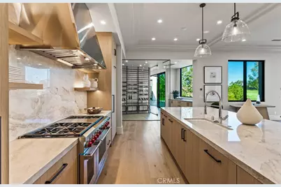 76 Hillcrest Lane, Newport Beach, CA 92660 - Photo 18