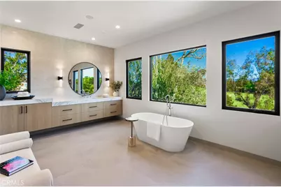 76 Hillcrest Lane, Newport Beach, CA 92660 - Photo 44