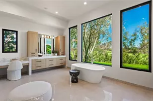 76 Hillcrest Ln, Newport Beach, CA 92660 - Photo 32