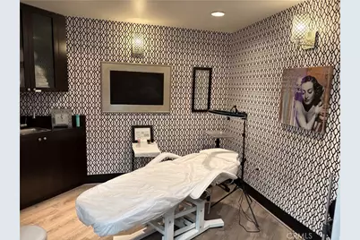 [Address not provided], Aliso Viejo, CA 92656 - Photo 2