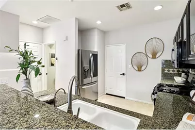 6289 Citracado, Carlsbad, CA 92009 - Photo 8