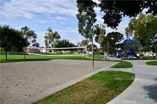 8 Monticello, Irvine, CA 92620 - Photo 44