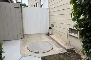 6 Recodo, Irvine, CA 92620 - Photo 40