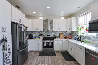 11040 Encanto, El Monte, CA 91731 - Photo 8