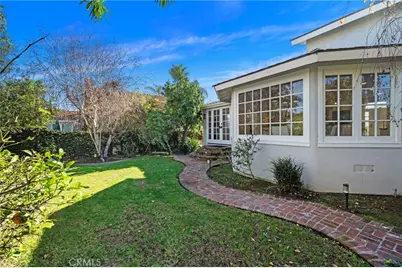 9801 Mammoth Drive, Huntington Beach, CA 92646 - Photo 38