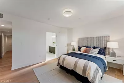 118 N Kings Rd #201, Los Angeles, CA 90048 - Photo 18